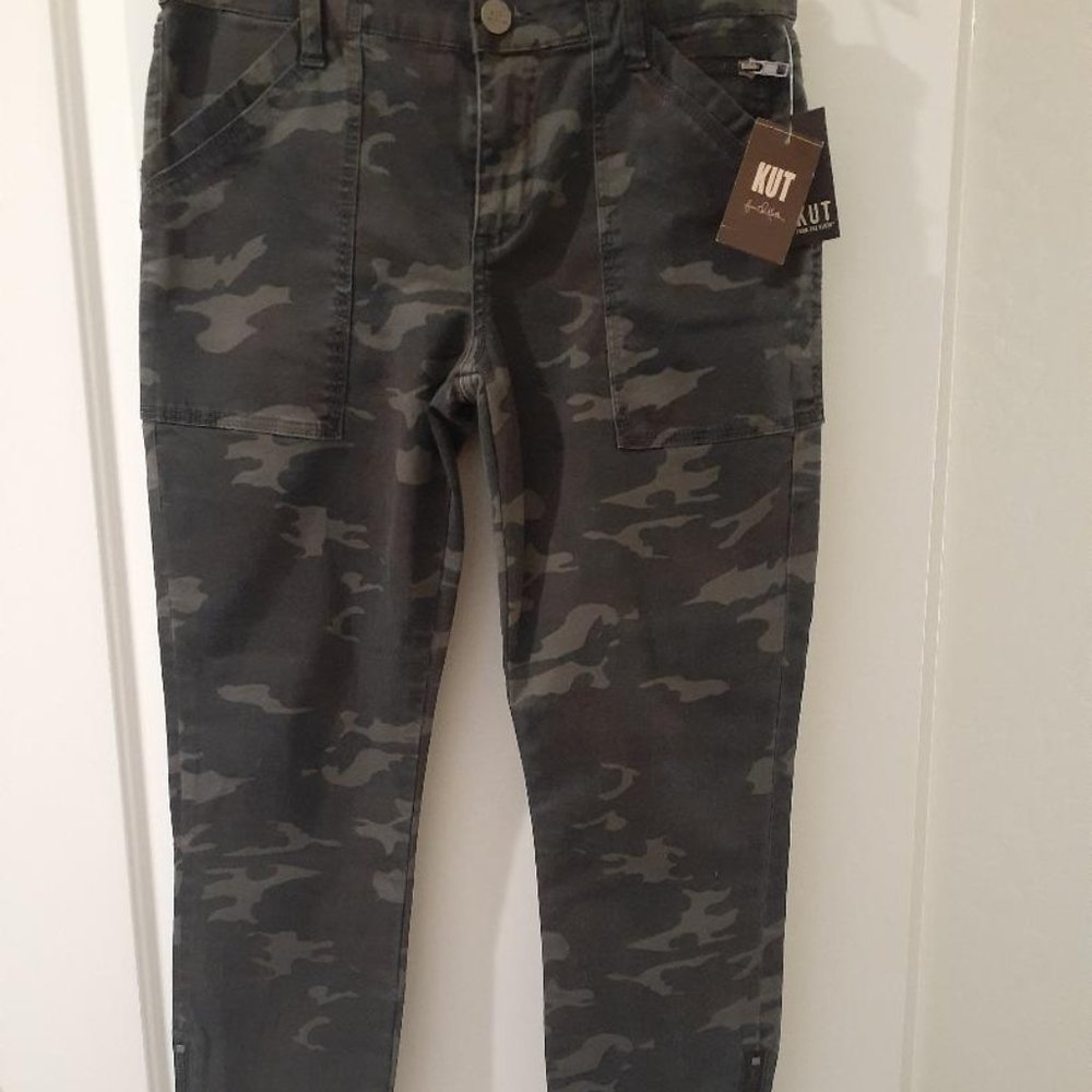 Kut from the Kloth, skinny crop in camo